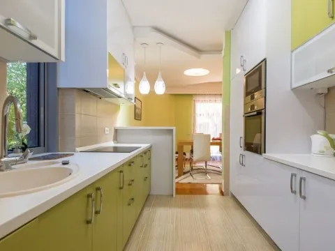 Sale, three bedroom apartment, 137m², Podgorica, Crna Gora - image 3