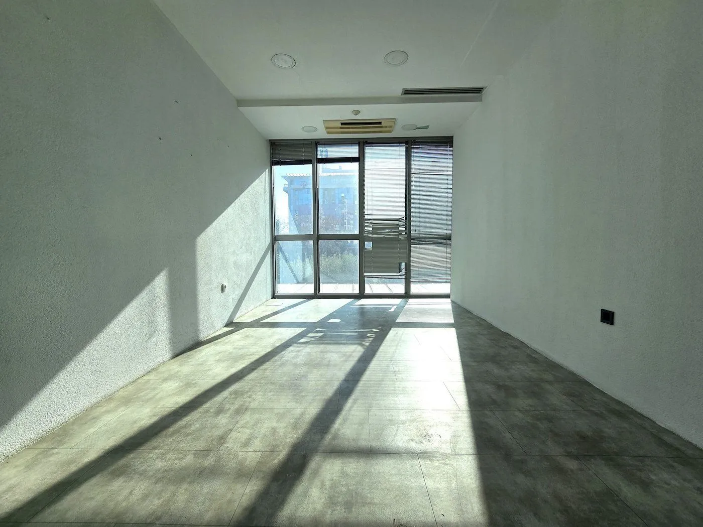 Rent, office space, 450m², Preko Morače, Podgorica