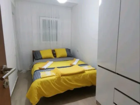 Izdavanje, jednosoban stan, 44m², Centar, Budva - image 8