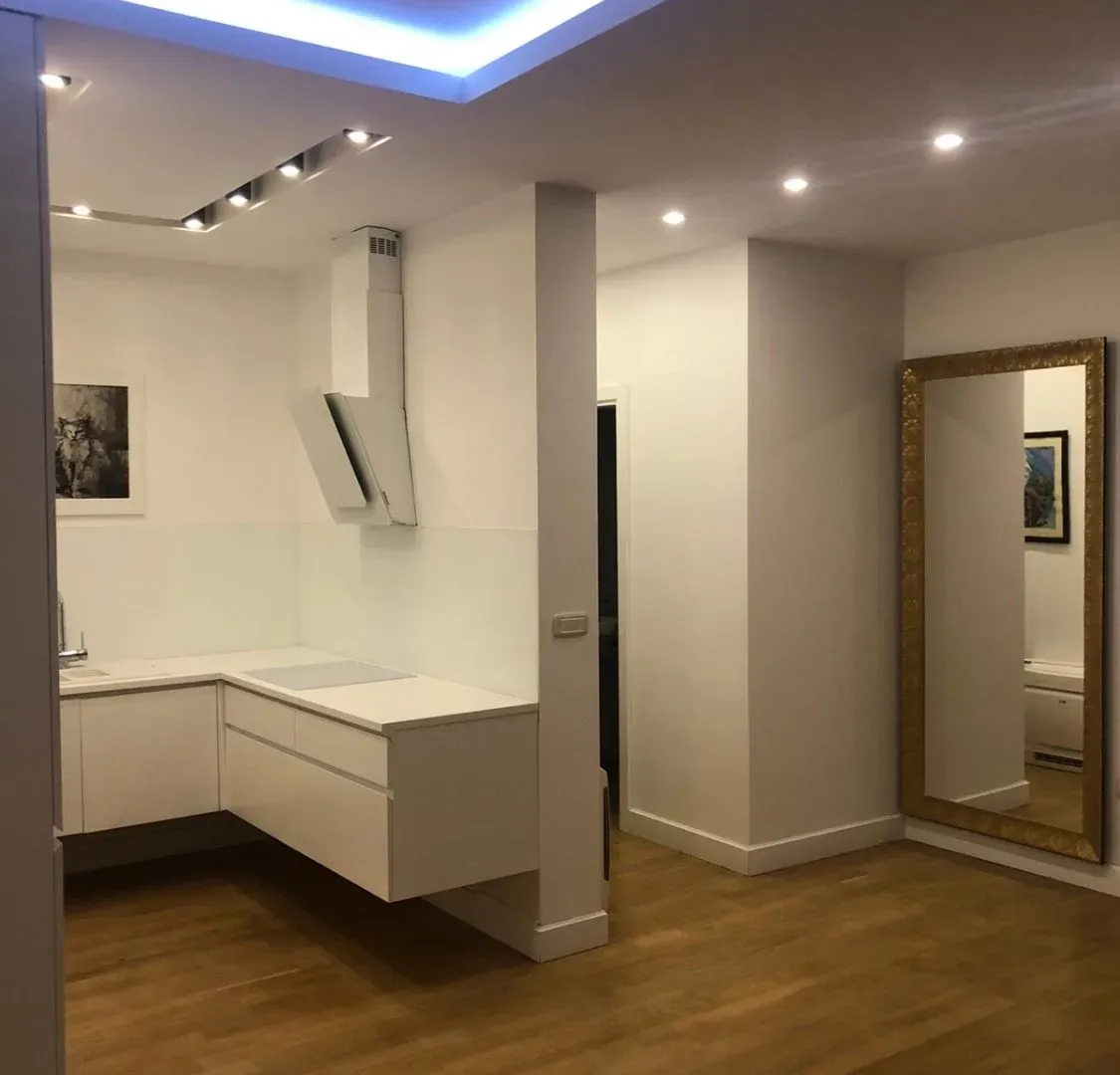 Rent, two bedroom apartment, 108m², Centar, Budva