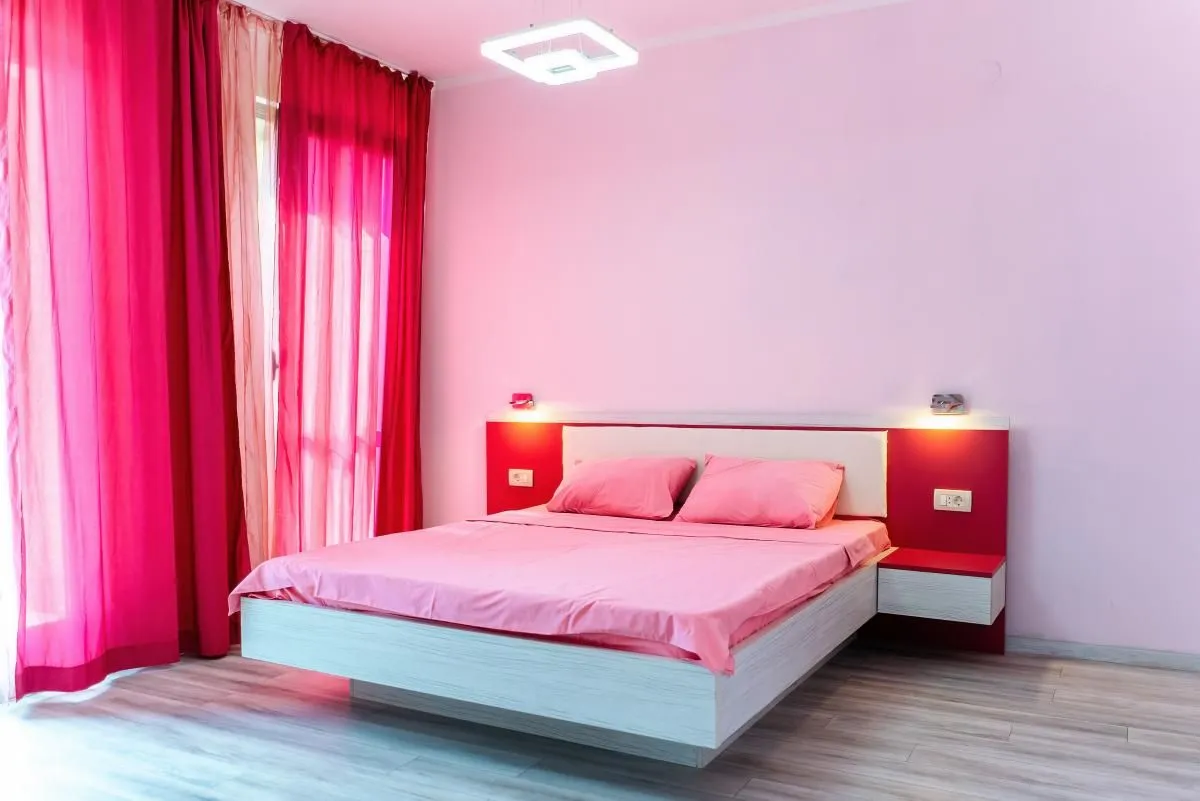 Prodaja, trosoban stan, 234m², Bečići, Budva