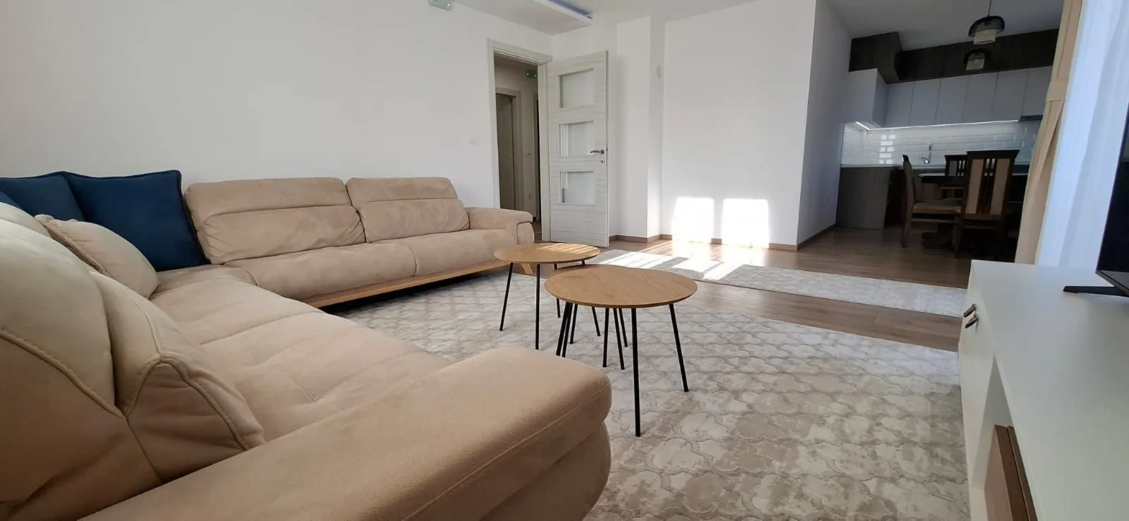 Rent, three bedroom apartment, 100m², Zagorič, Podgorica