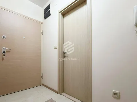 Rent, one bedroom apartment, 47m², City Kvart, Podgorica - image 12