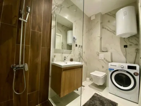 Izdavanje, jednosoban stan, 55m², Bečići, Budva - image 4