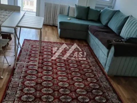 Rent, two bedroom apartment, 58m², Bulevar Oslobodjenja, Novi Sad Sve Podlokacije