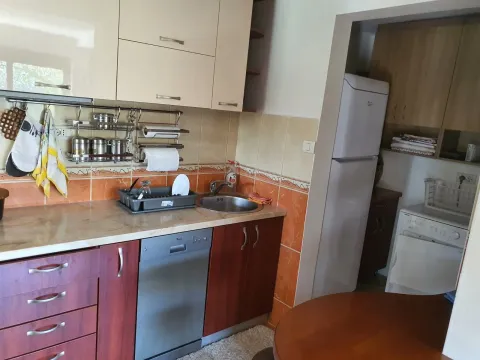 Rent, house, 94m², Mareza, Podgorica - image 24