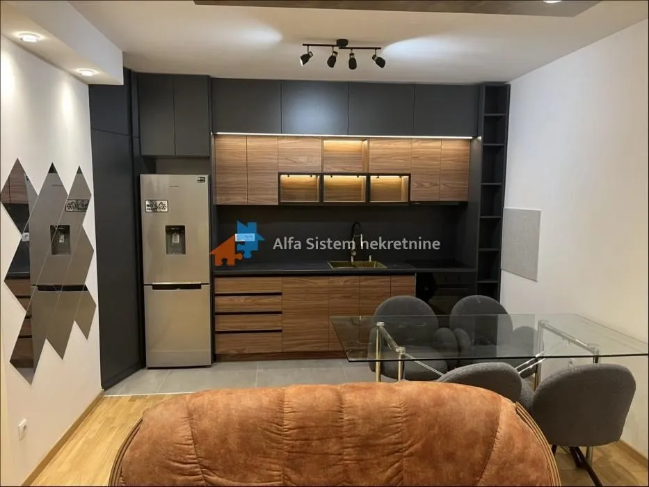 Rent, three bedroom apartment, 83m², Vidikovački venac, Rakovica