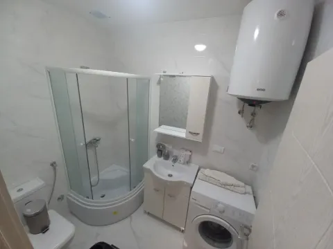 Izdavanje, jednosoban stan, 47m², Velika Plaža, Ulcinj - image 7