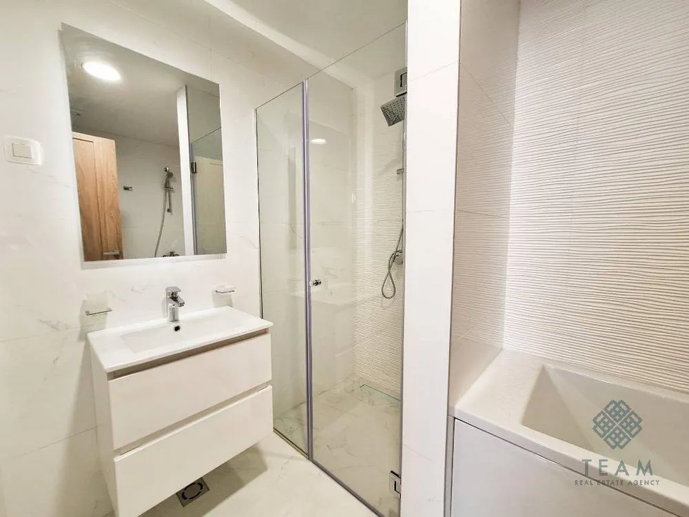 Rent, four bedroom apartment, 136m², Master Kvart, Podgorica
