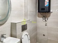 Prodaja, dvosoban stan, 69m2, Šušanj, Bar