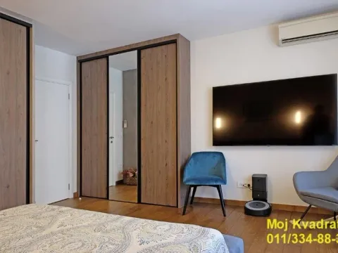 Prodaja, četvorosoban stan, 115m², Južni Bulevar, Vračar Sve Podlokacije - image 10