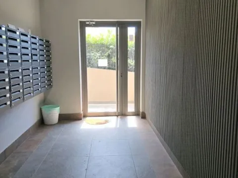 Izdavanje, dvosoban stan, 44m², Zvezdara, Zvezdara Sve Podlokacije - image 16