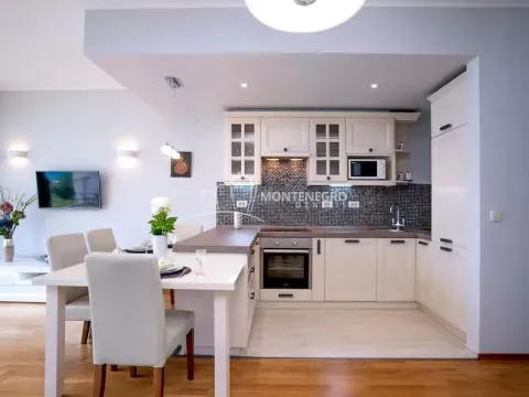 Sale, two bedroom apartment, 99m², Prčanj, Kotor - image 5