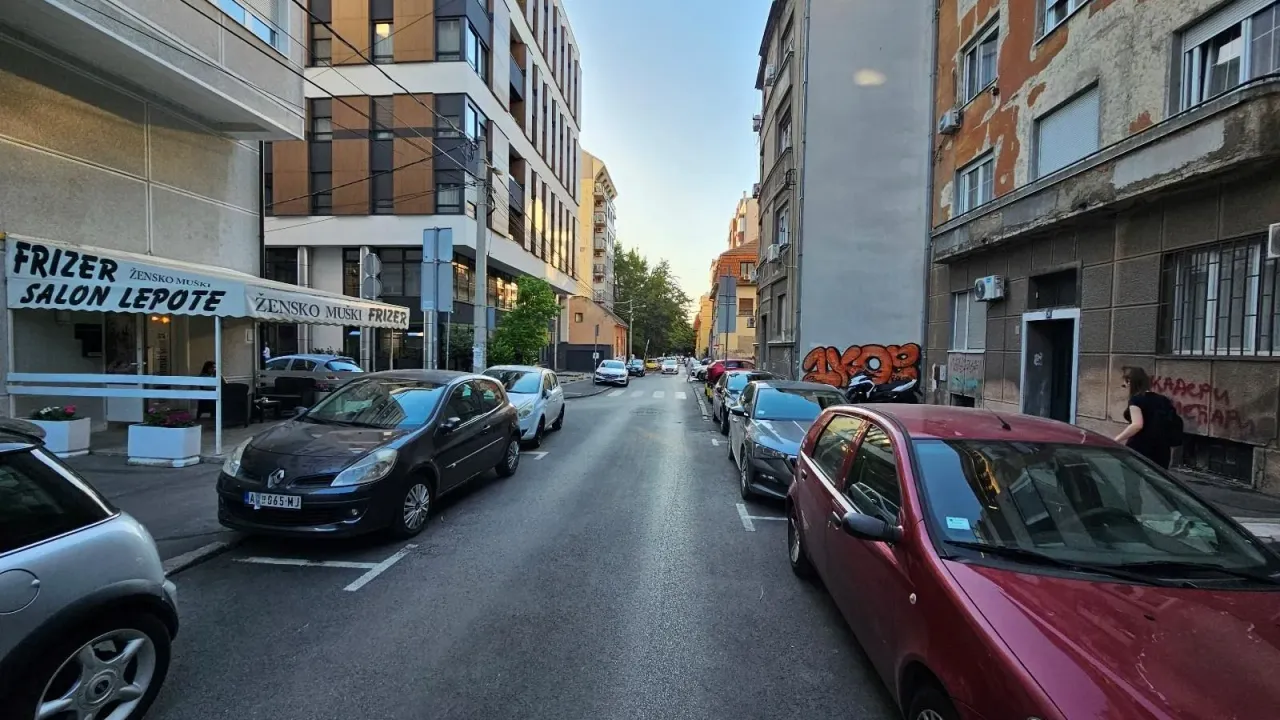 Sale, apartment, 46m², Vukov Spomenik, Zvezdara Sve Podlokacije