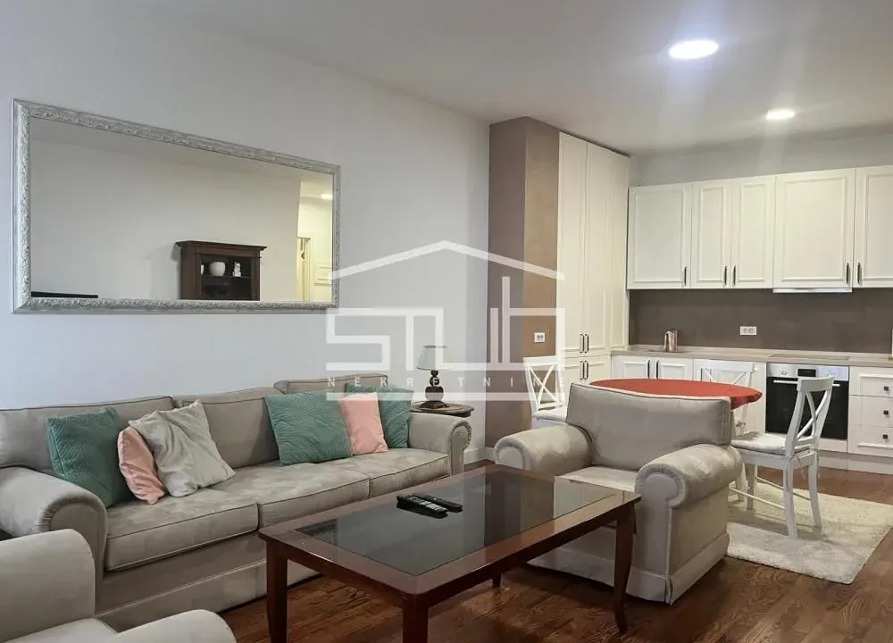 Izdavanje, dvosoban stan, 52m², Vukov Spomenik, Zvezdara Sve Podlokacije