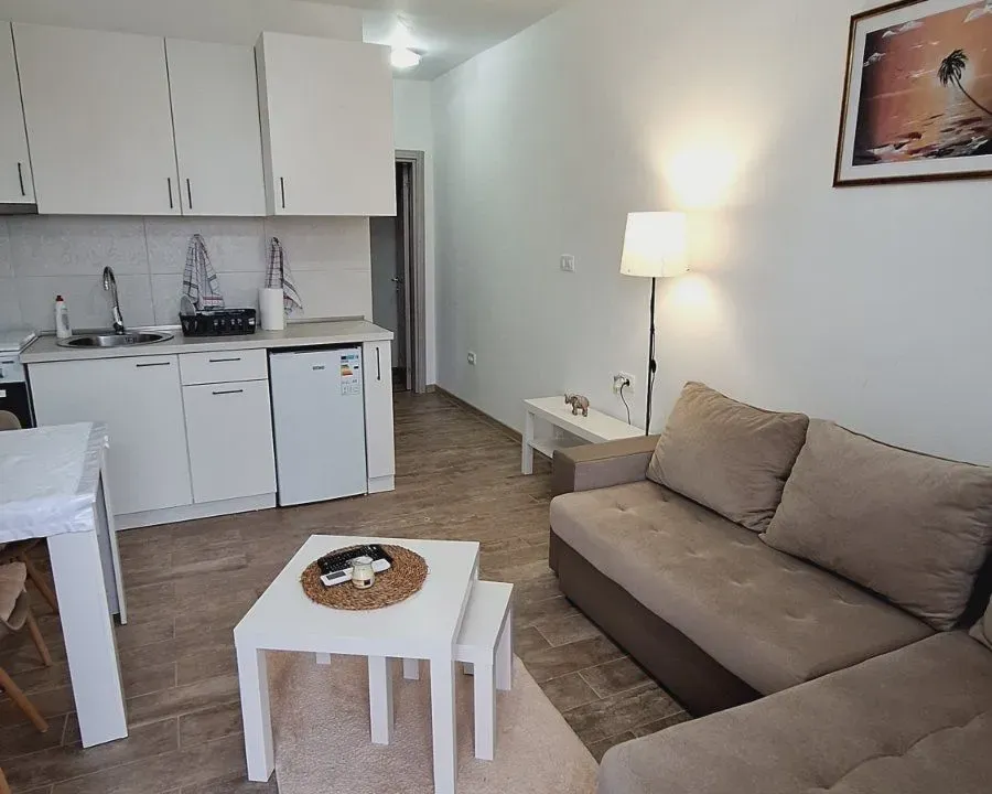 Izdavanje, jednosoban stan, 30m², Donja Lastva, Tivat