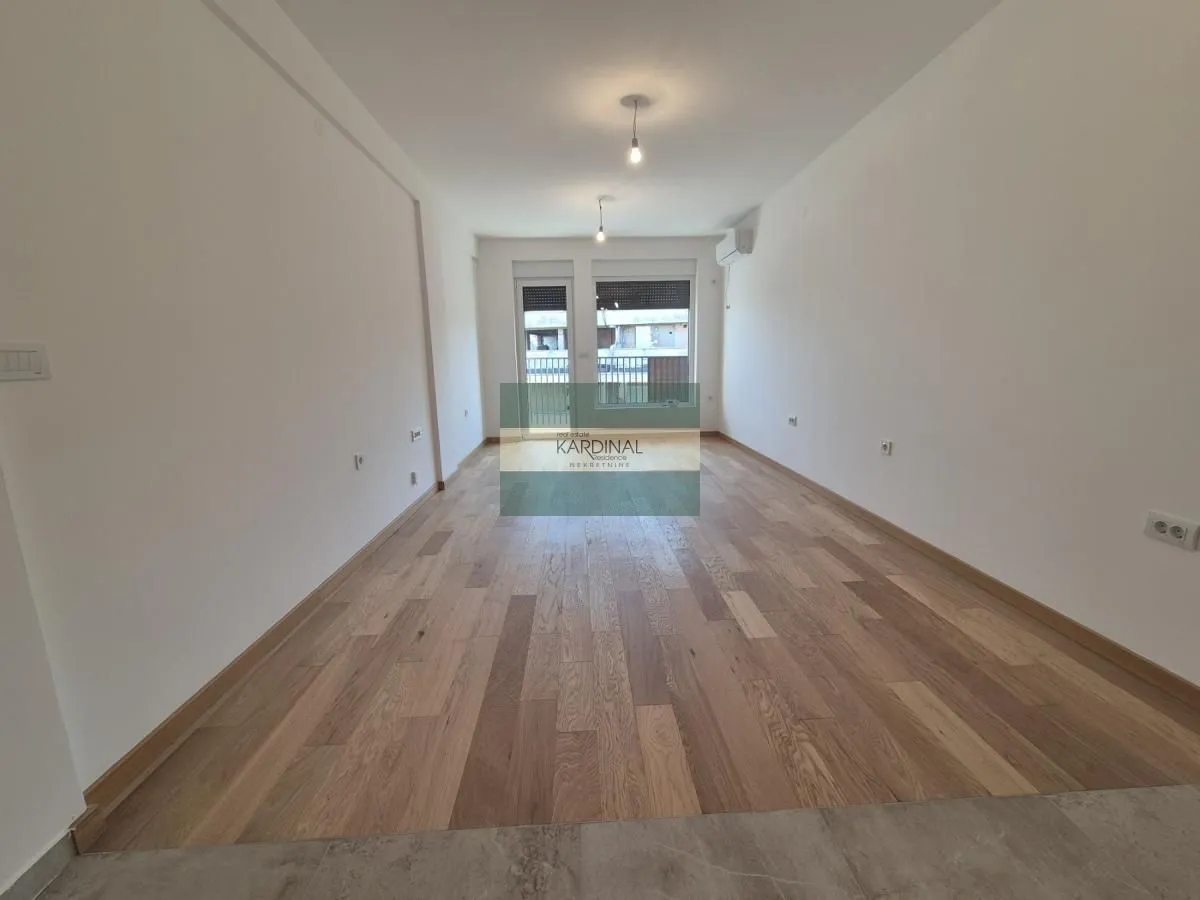 Prodaja, garsonjera, 35m², Aqua park, Jagodina