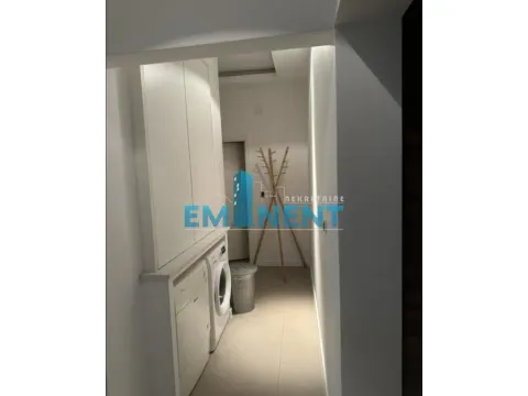 Rent, three bedroom apartment, 87m², Južni Bulevar, Vračar Sve Podlokacije - image 8