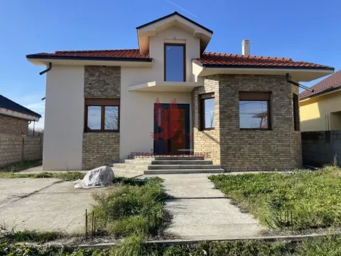 Prodaja, kuća, 280m², Dedinje (Mladenovac), Mladenovac - image 2