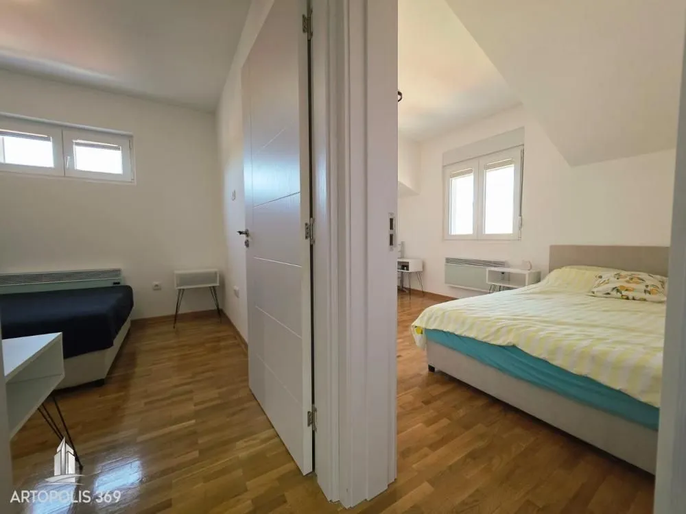 Rent, two bedroom apartment, 55m², Uciteljsko Naselje, Zvezdara Sve Podlokacije