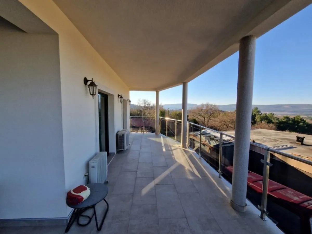 Rent, house, 130m², Mrčevac, Tivat