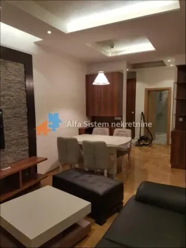 Dnevni boravak sa trpezarijom i nameštajem. - image 13