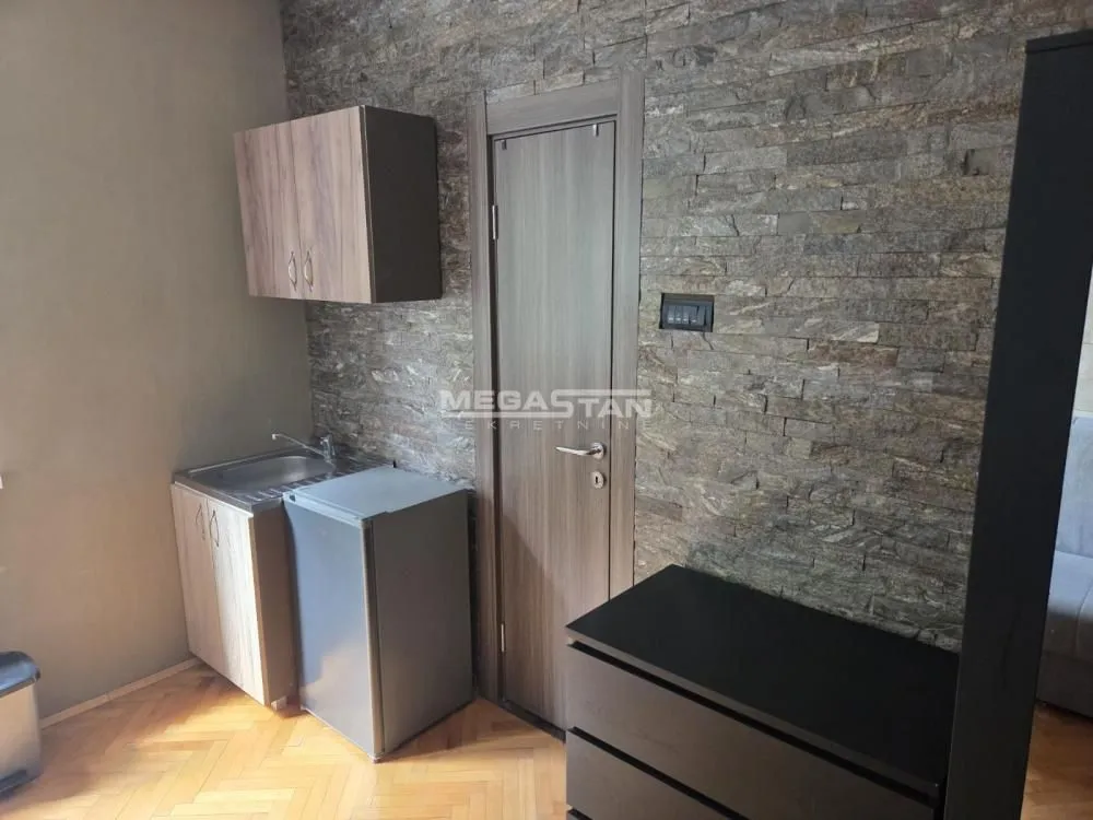 Prodaja, trosoban stan, 80m², Savski Venac, Beograd