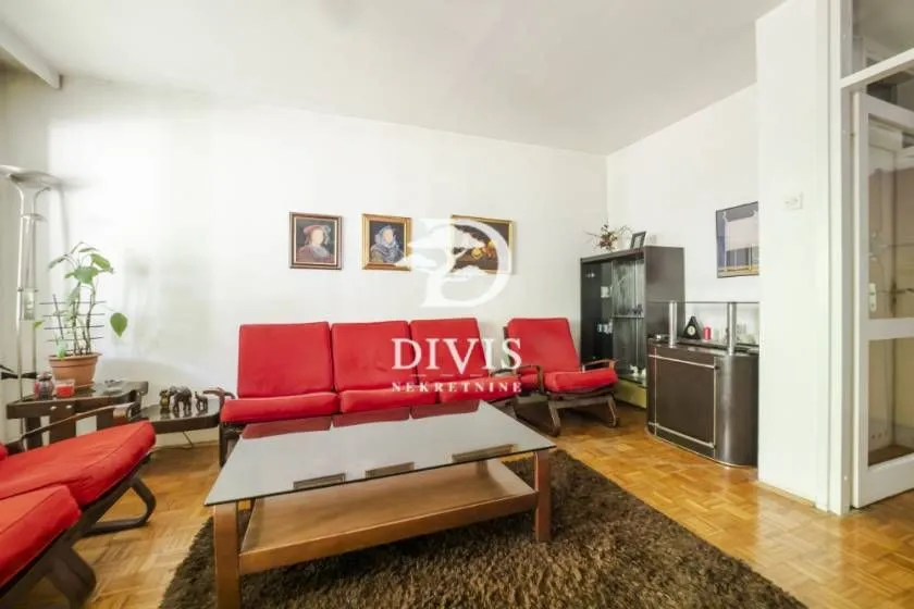 Prodaja, četvorosoban stan, 98m², Novi Beograd Sve Podlokacije, Beograd