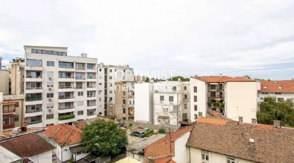 Prodaja, trosoban stan, 110m², Stari Grad, Beograd