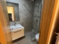 Izdavanje, jednosoban stan, 51m², Bečići, Budva - image 8