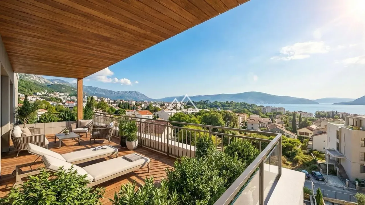 Sale, two bedroom apartment, 125m², Centar, Tivat