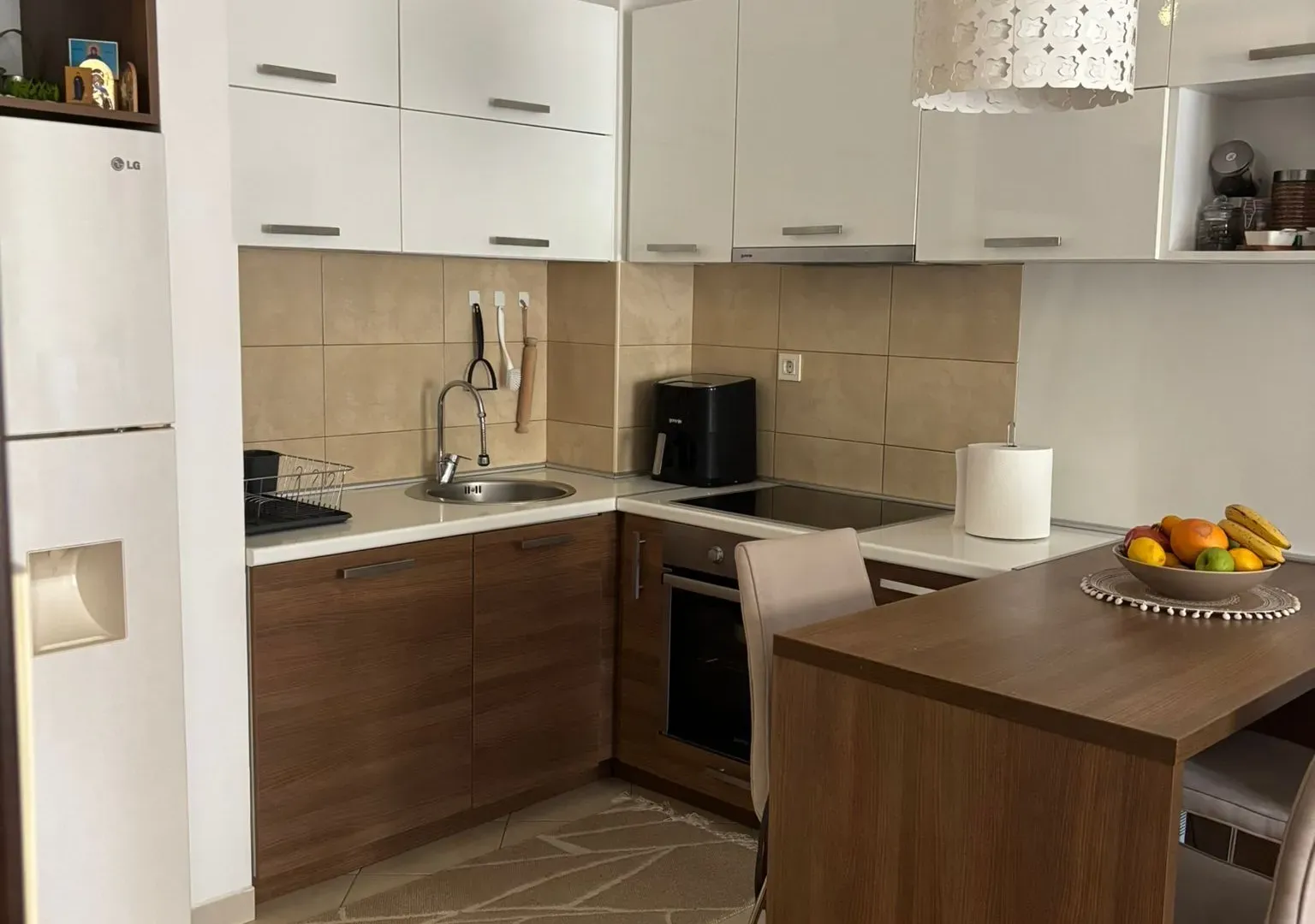 Prodaja, jednosoban stan, 40m², Lazi, Budva