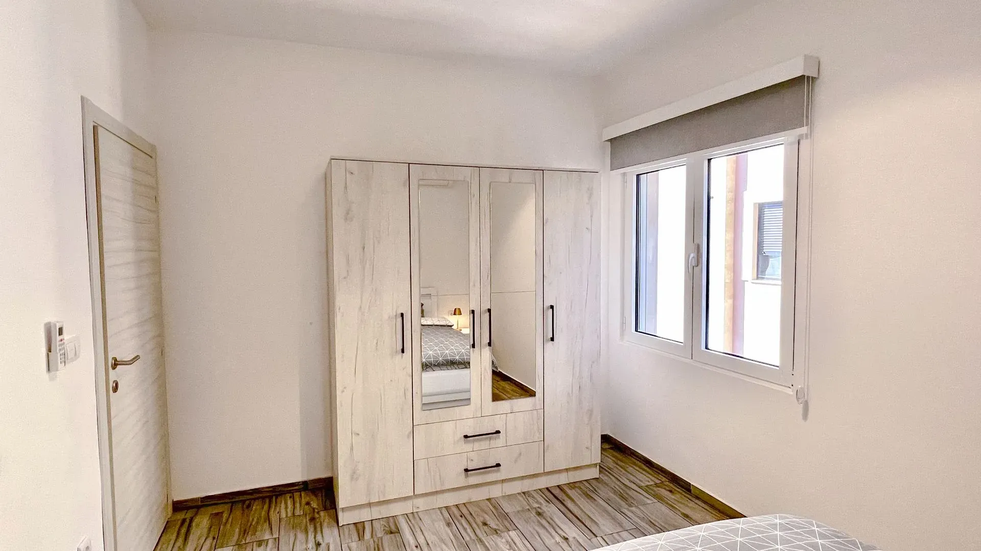 Prodaja, dvosoban stan, 55m², Tivat, Crna Gora