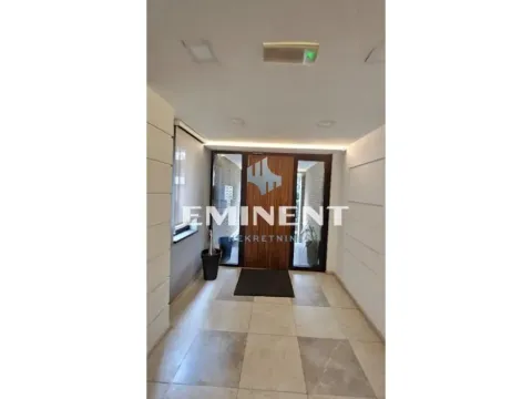 Rent, three bedroom apartment, 150m², Lekino Brdo, Voždovac Sve Podlokacije - image 30