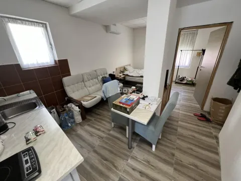 Prodaja, kuća, 174m², Centar, Niš - image 15