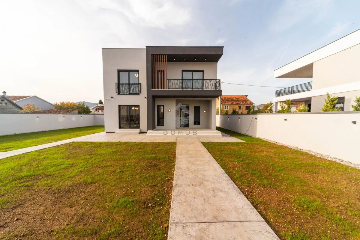 Prodaja, kuća, 150m², Gornja Gorica, Podgorica