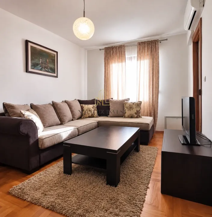 Rent, one bedroom apartment, 50m², Stari Aerodrom, Podgorica