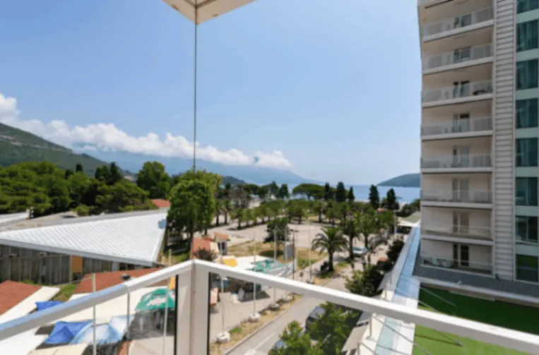 Sale, two bedroom apartment, 86m², Tre Canne, Budva