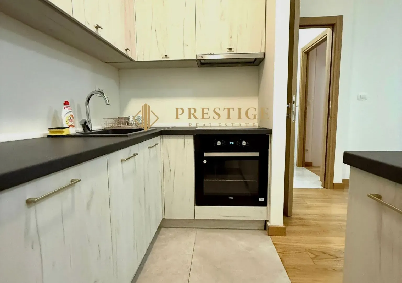 Izdavanje, jednosoban stan, 45m², City Kvart, Podgorica