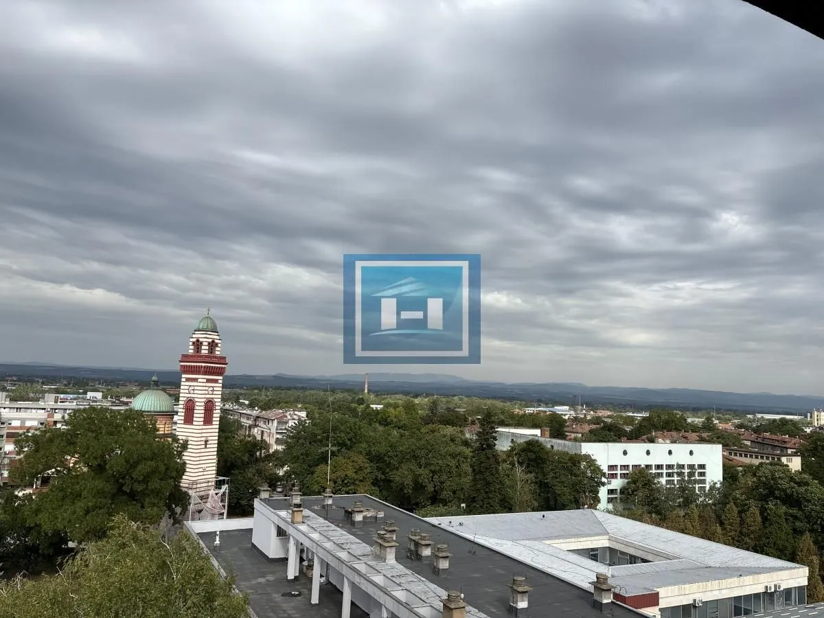 Prodaja, stan, 222m², Centar, Jagodina