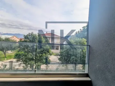 Izdavanje, garsonjera, 29m², Donja Gorica, Podgorica - image 10