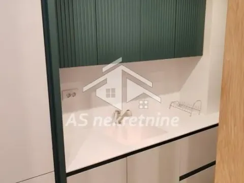 Izdavanje, trosoban stan, 77m², Vračar Sve Podlokacije, Beograd - image 18