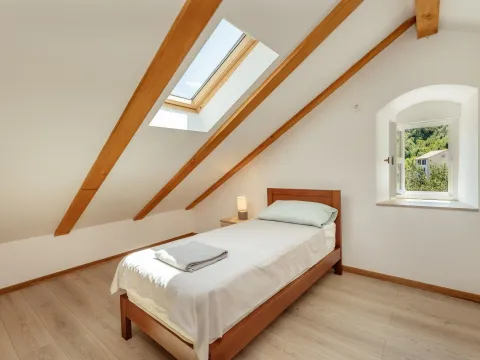 Sale, house, 800m², Prčanj, Kotor - image 29