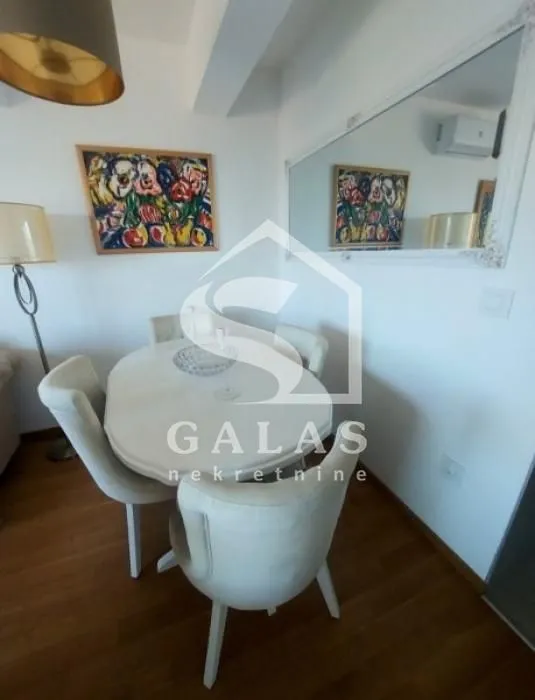 Prodaja, stan, 75m², Dušanovac, Voždovac Sve Podlokacije