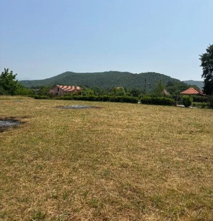Sale, land lot, 2400m², Pričelje, Podgorica