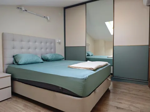 Rent, one bedroom apartment, 47m², Dobrota, Kotor - image 10