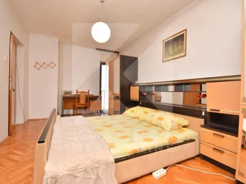 Rent, house, 230m², Zagorič, Podgorica - image 9