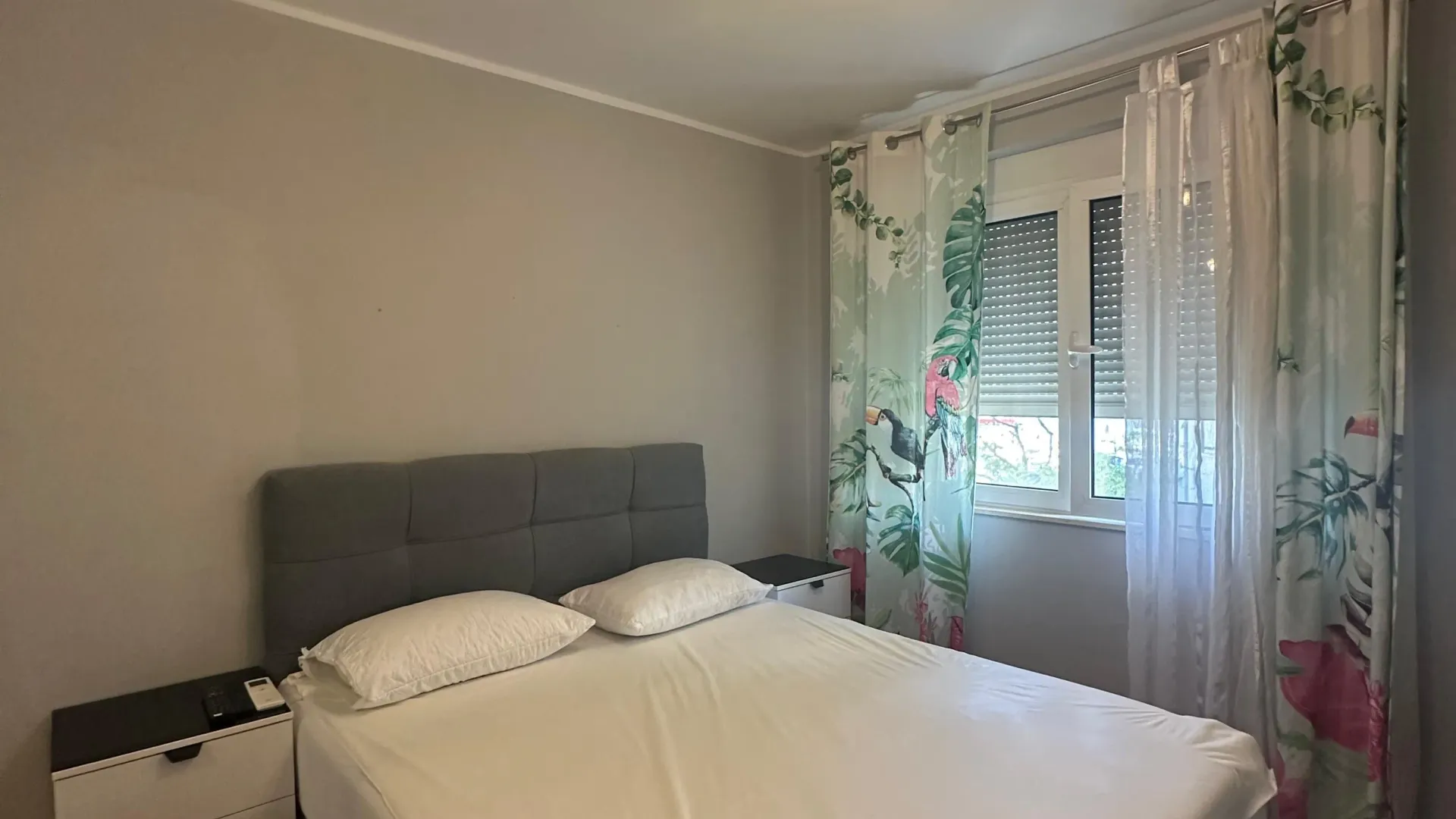 Rent, two bedroom apartment, 85m², Centar, Tivat