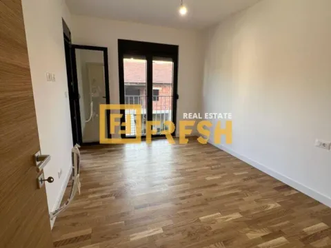 Izdavanje, dvosoban stan, 65m², Cetinje, Crna Gora - image 7