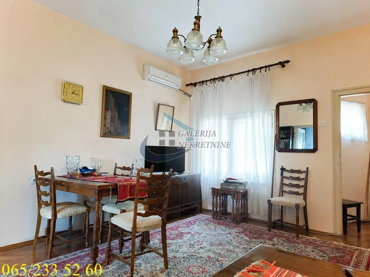 Sale, three bedroom apartment, 66m², Vračar Sve Podlokacije, Beograd